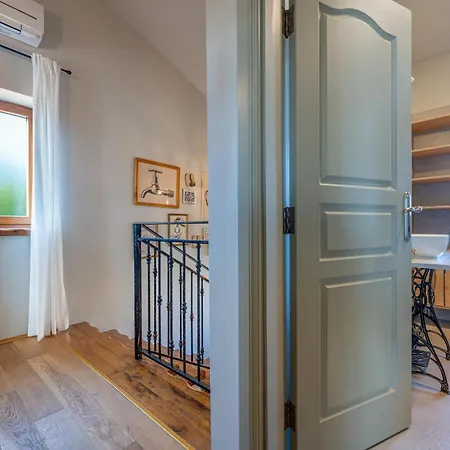 Дом отдыха Paradis 13 Butkovici (Istria)