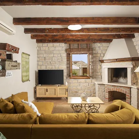 Paradis 13 * Butkovići